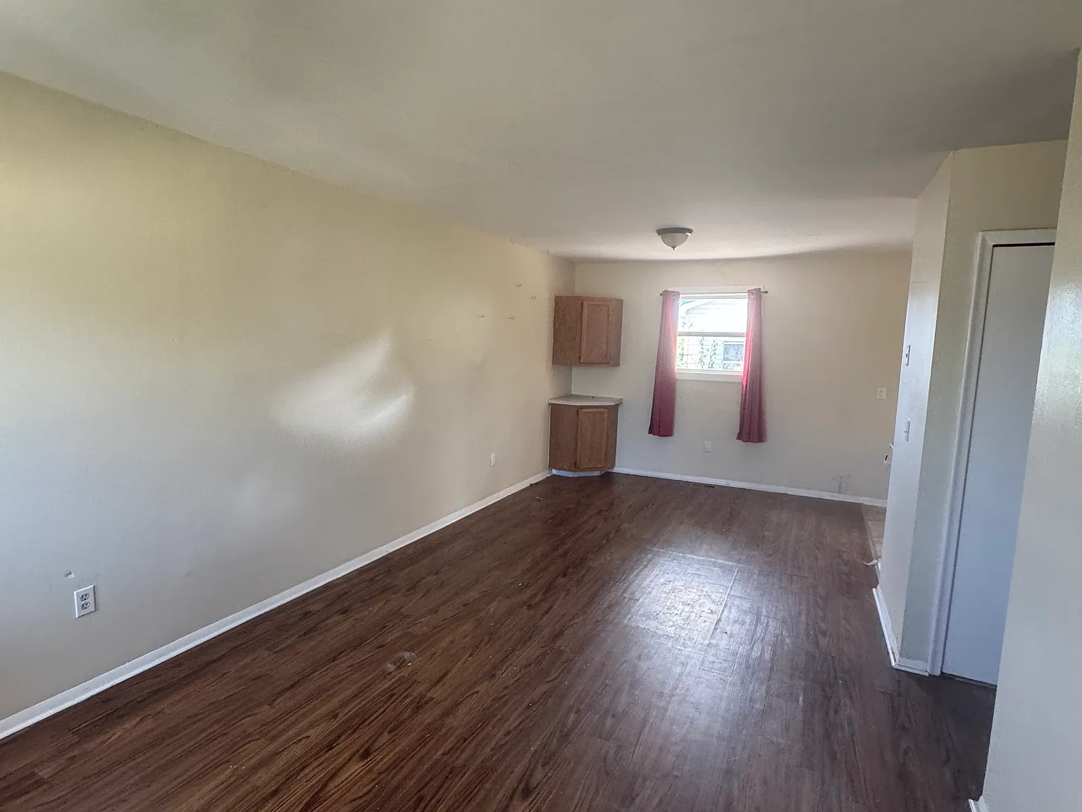 6701 Dana Ln — Photo 4