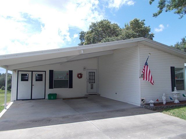 1st image of 2120 Hollowridge Dr