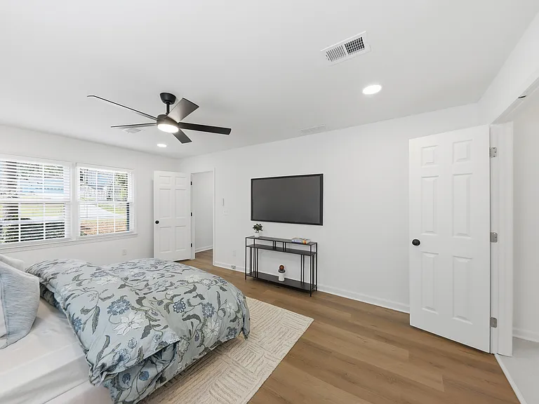564 Deer Run SW — Photo 24