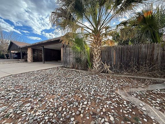 3rd image of 35-2723 Fair Palms Pl
