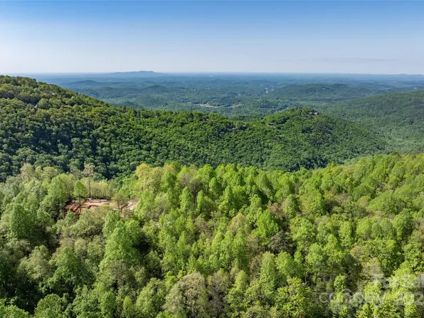 999 Mountain Summit Rd N #Cvn-002, Zirconia, NC 28790