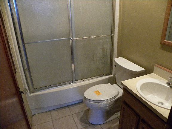 4th image of 1606 J St