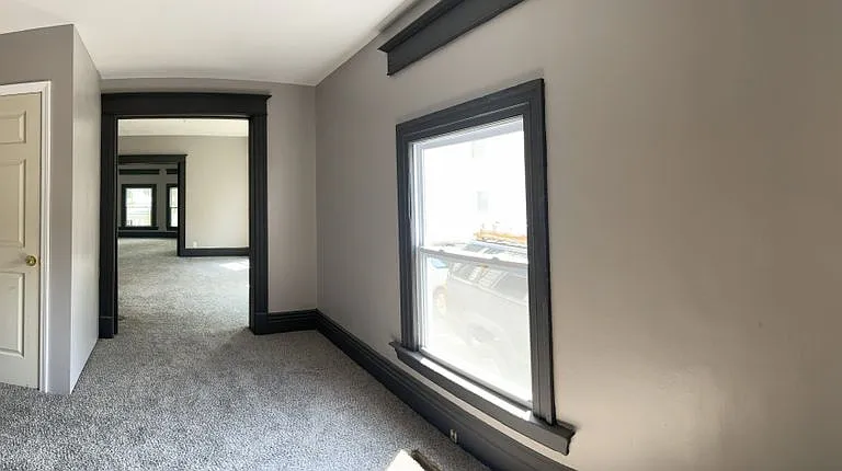 407 E Center St #LOWER — Photo 19