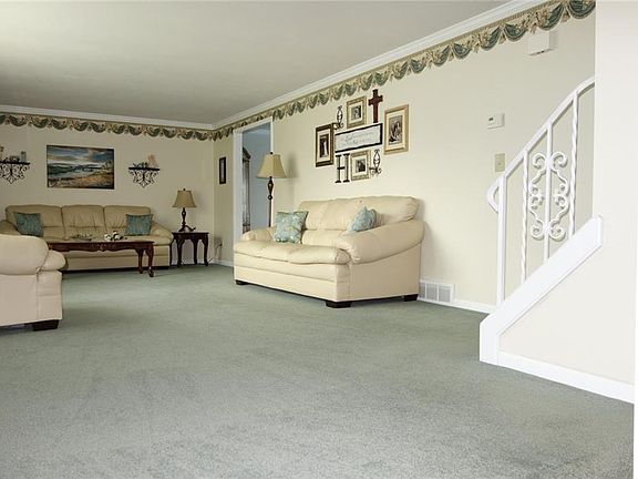3rd image of 4363 Millwood Cir