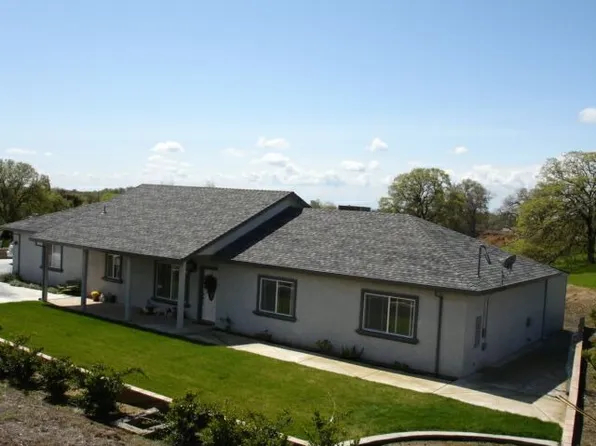 3716 Hartvickson Ln, Valley Springs, CA 95252