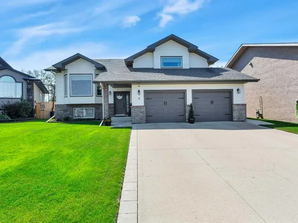 8 N Pritchard Close, Sylvan Lake, AB T4S 1W3