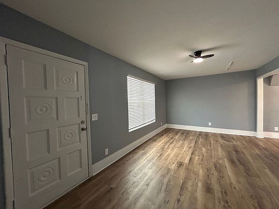 3rd image of 7069 Perke Dr