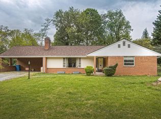 2359 Kipling St SW, Roanoke, VA 24018