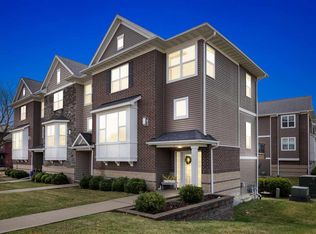 450 3rd Ave APT 3, Coralville, IA 52241