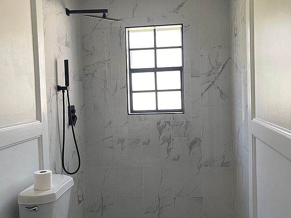 5th image of 4400 Ann Arbor Ln