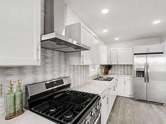 4th image of 306 North St