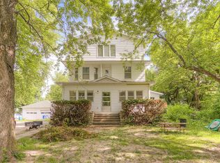 266 E 15th St, Wahoo, NE 68066
