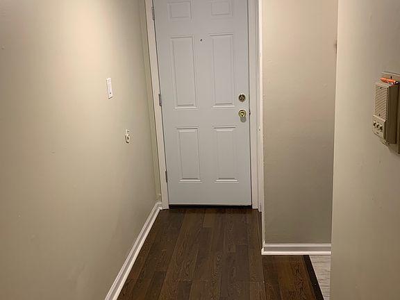 5th image of 2025 State St APT 1A