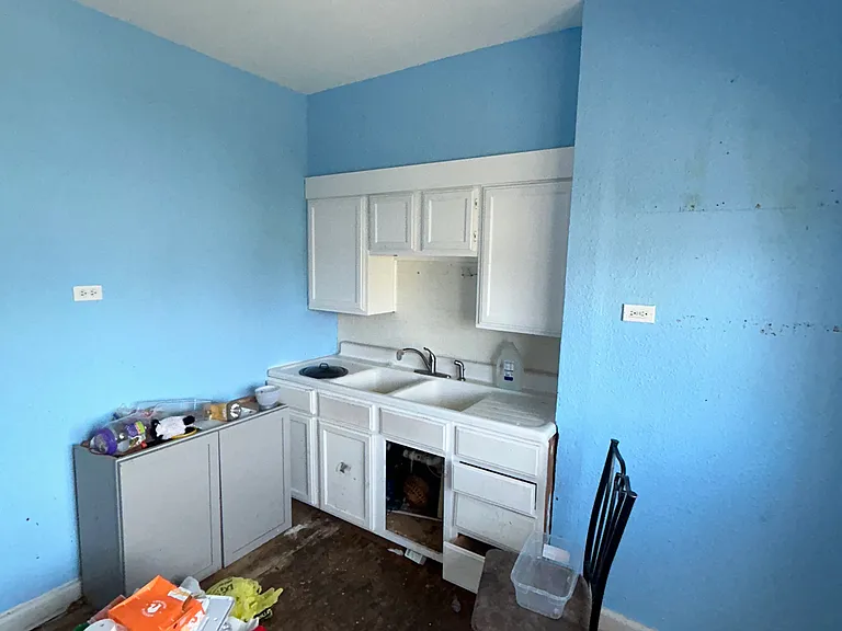 2345 Iowa St — Photo 20