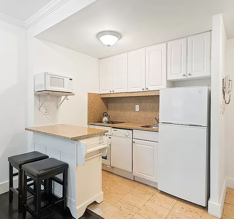 150 W 51st St New York NY Zillow