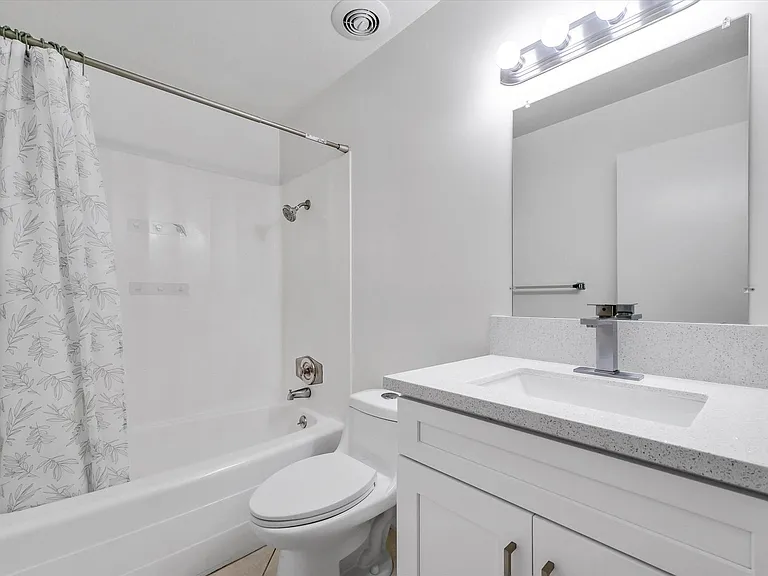 1 Lancewood Way — Photo 53
