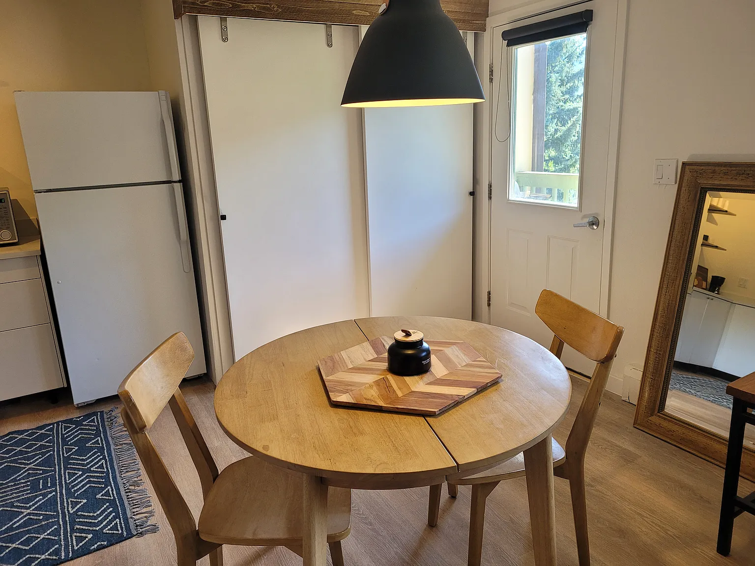1 bed, 705 sqft, $3,000 — Photo 4