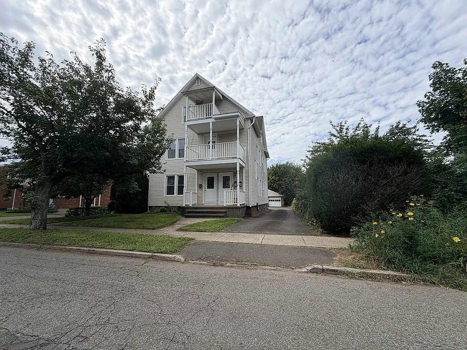 25 Clifton St #1