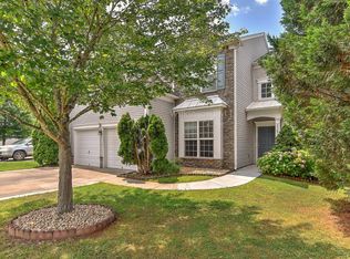 2107 Arbor Vista Dr, Charlotte, NC 28262