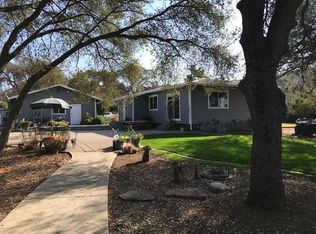 2082 Quail Oaks Rd, Valley Springs, CA 95252