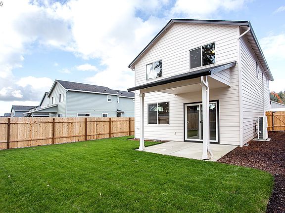 7th image of this home