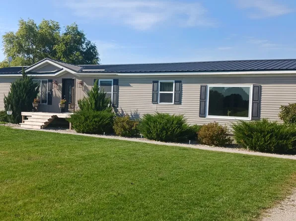 7448 S Summerton Rd, Shepherd, MI 48883
