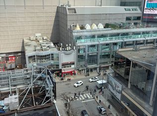 20 Edward St #904, Toronto, ON M5G 0C5