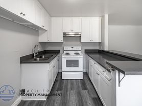 2159 Elm, 1Bed & 1Bath