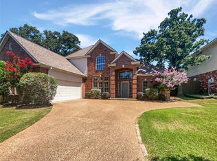 3909 Whitetail Dr, Denton, TX 76208