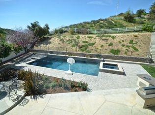 43151 Calle Ventura, Temecula, CA 92592