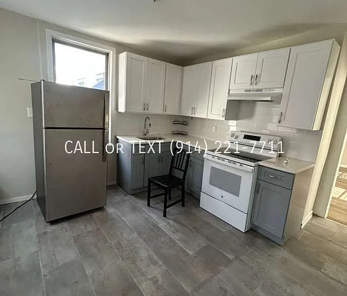 206 S 9th Ave — Photo 2