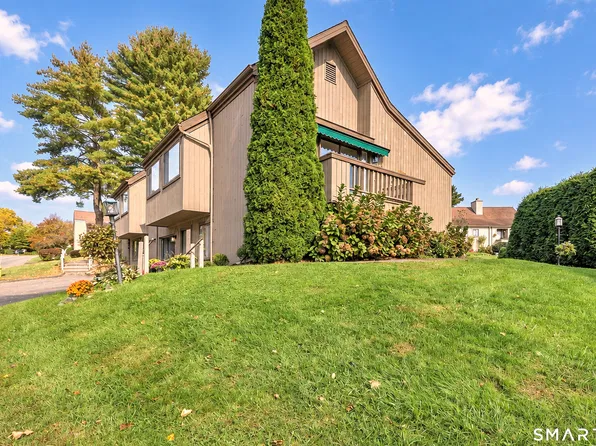 443 North Trail #B, Stratford, CT 06614