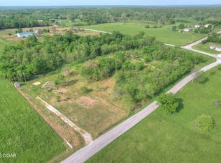 9105 Jute Rd, Neosho, MO 64850