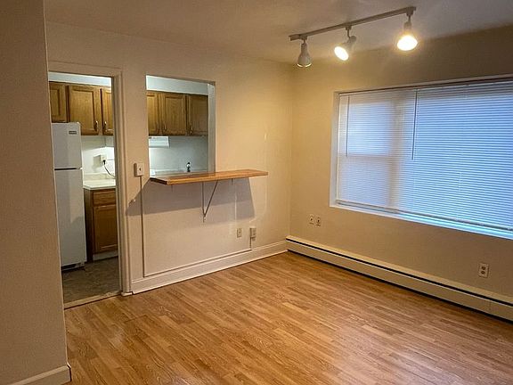 3rd image of 3421 Emerson Ave S #29-302