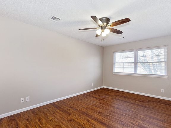 5th image of 6138 E Edinburg St