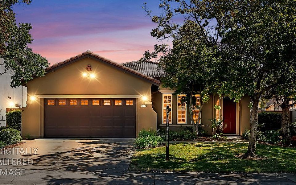 1st image of 1241 Meredith Way