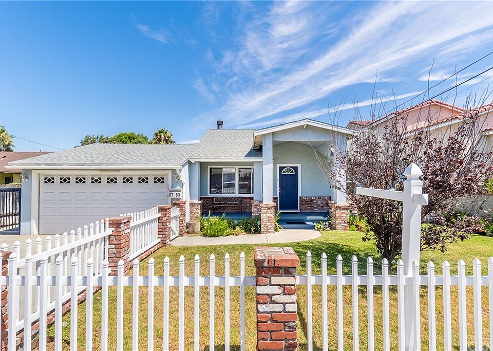1st image of 17963 E Cypress St