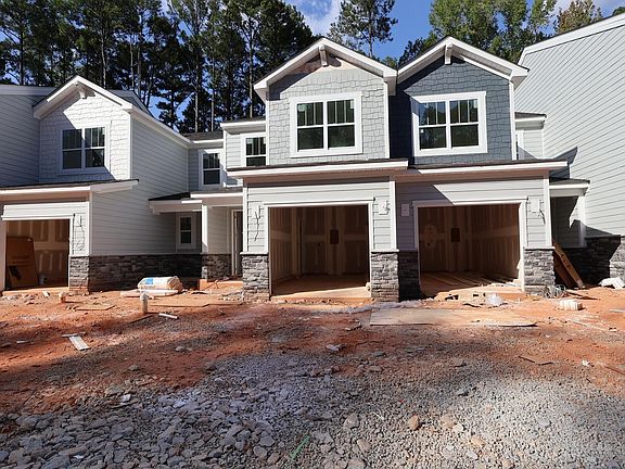 4th image of 2920 Spring Manor Way
