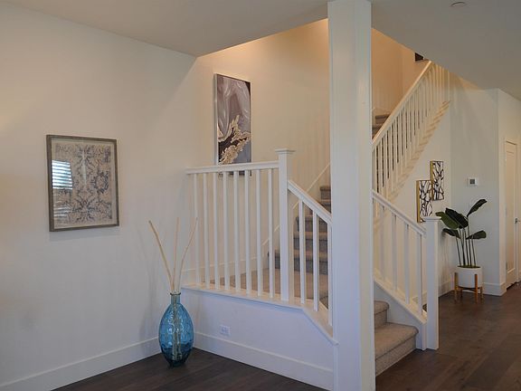 5th image of 12109 Almeria Way