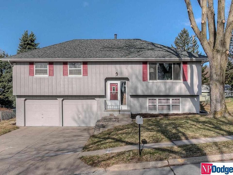 1st image of 5630 N 92nd Ave