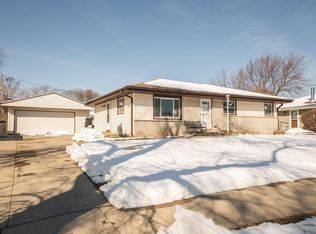 5429 S 7th St, Milwaukee, WI 53221