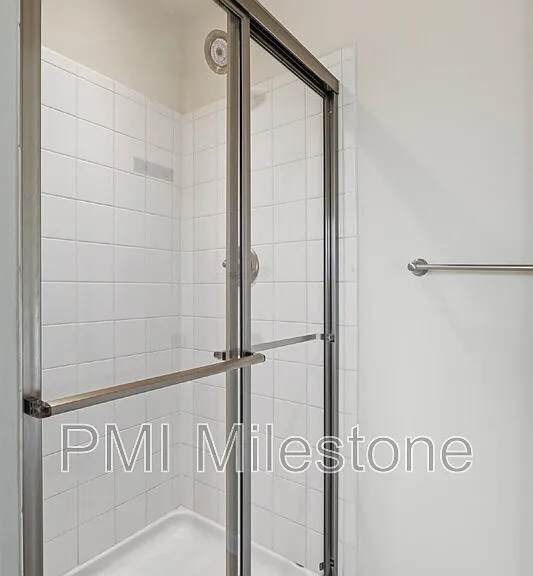 100 Bertelli Ct — Photo 31