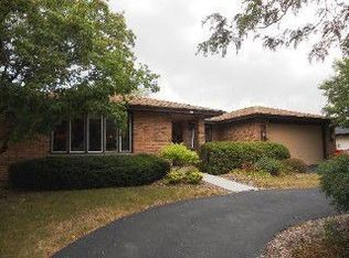 204 Natwick Ln, Schaumburg, IL 60193