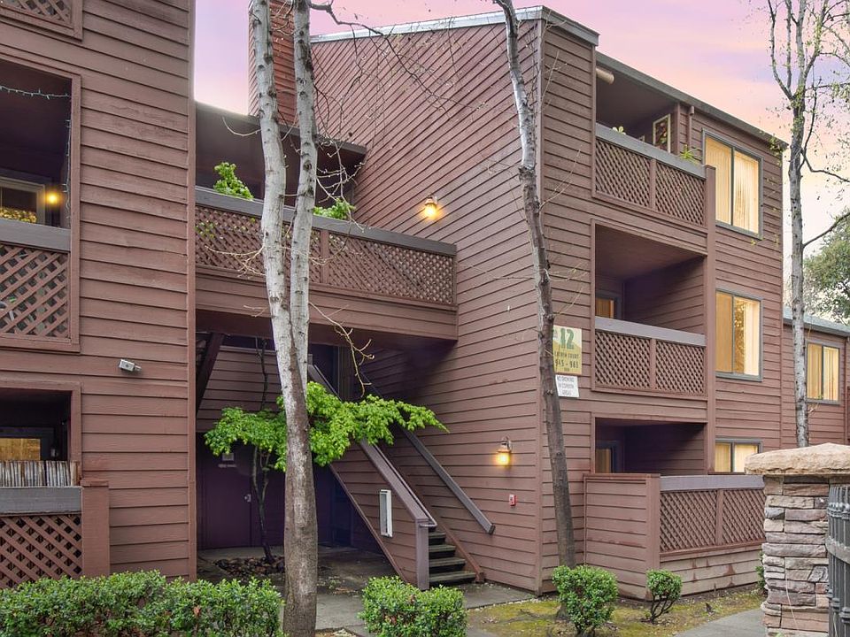 1st image of 957 Catkin Ct