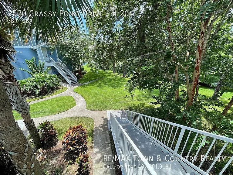 2520 Grassy Point Dr #204 — Photo 14