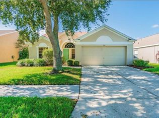 907 Ridge Haven Dr, Brandon, FL 33511