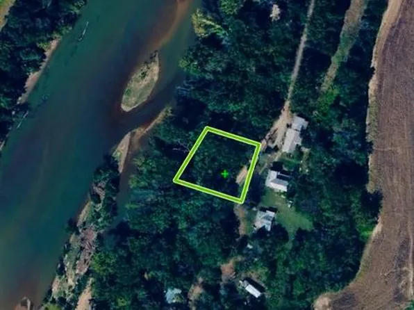 2053 Welch Dr, Hermann, MO 65041