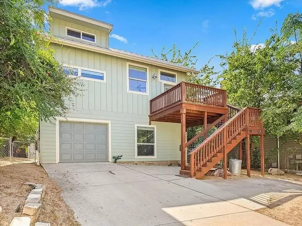 1104 E 8th St #C, Austin, TX 78702