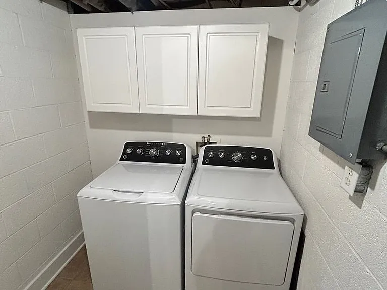 505 Cherry St SE #100 — Photo 9
