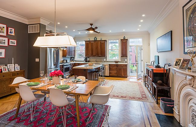 2nd image of 147 Saint James Pl #1